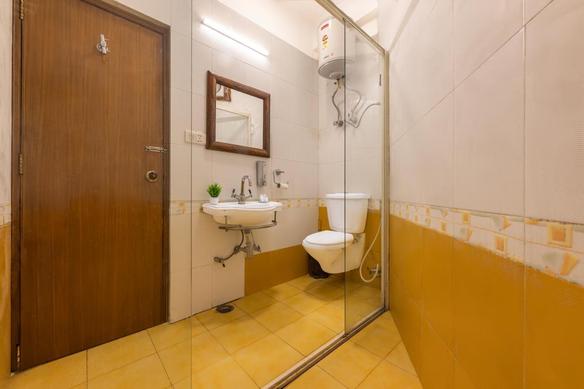 Wingait Inn - Hotel Near Mall Road شيملا المظهر الخارجي الصورة